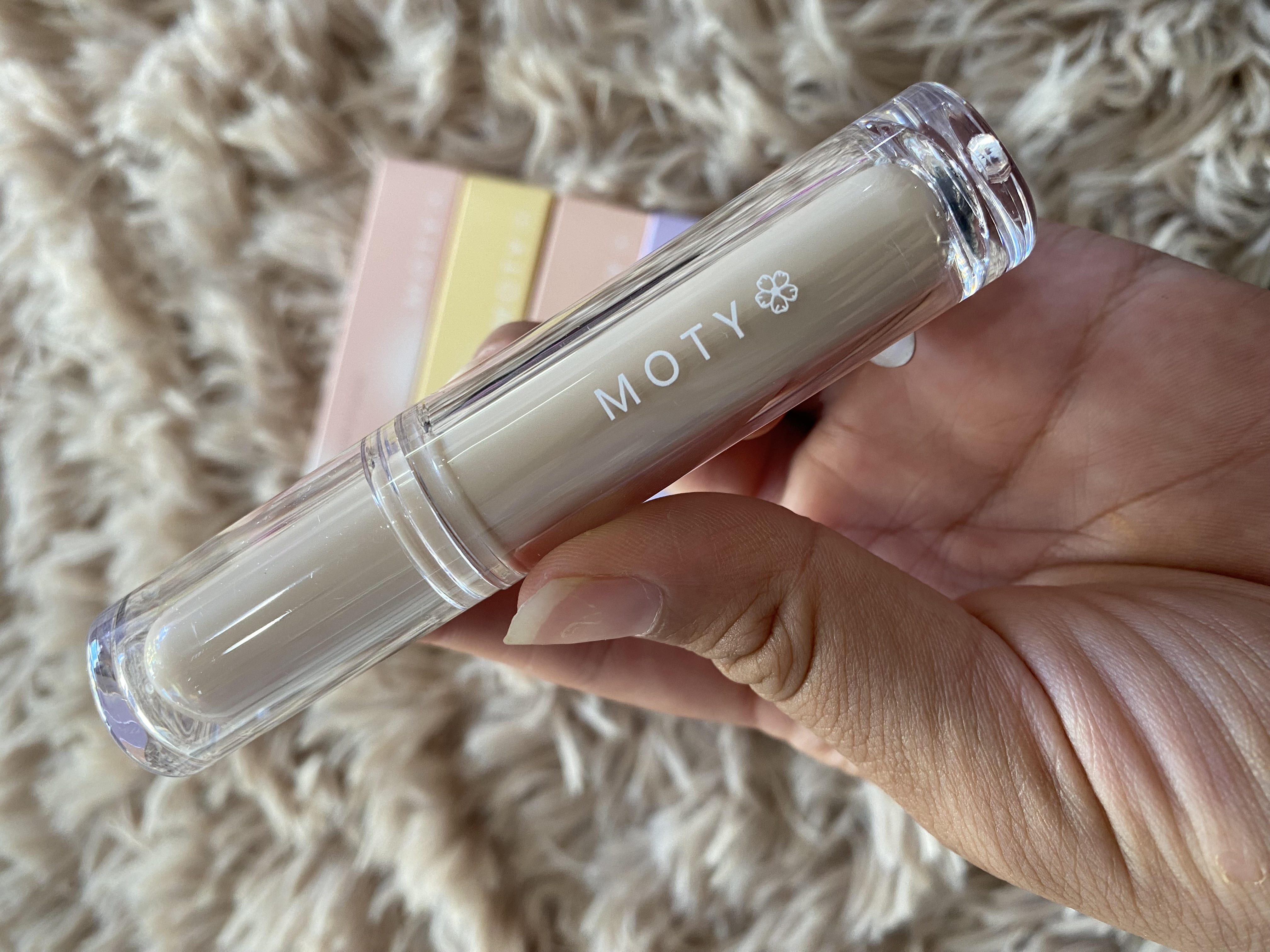 Lip gloss Moty