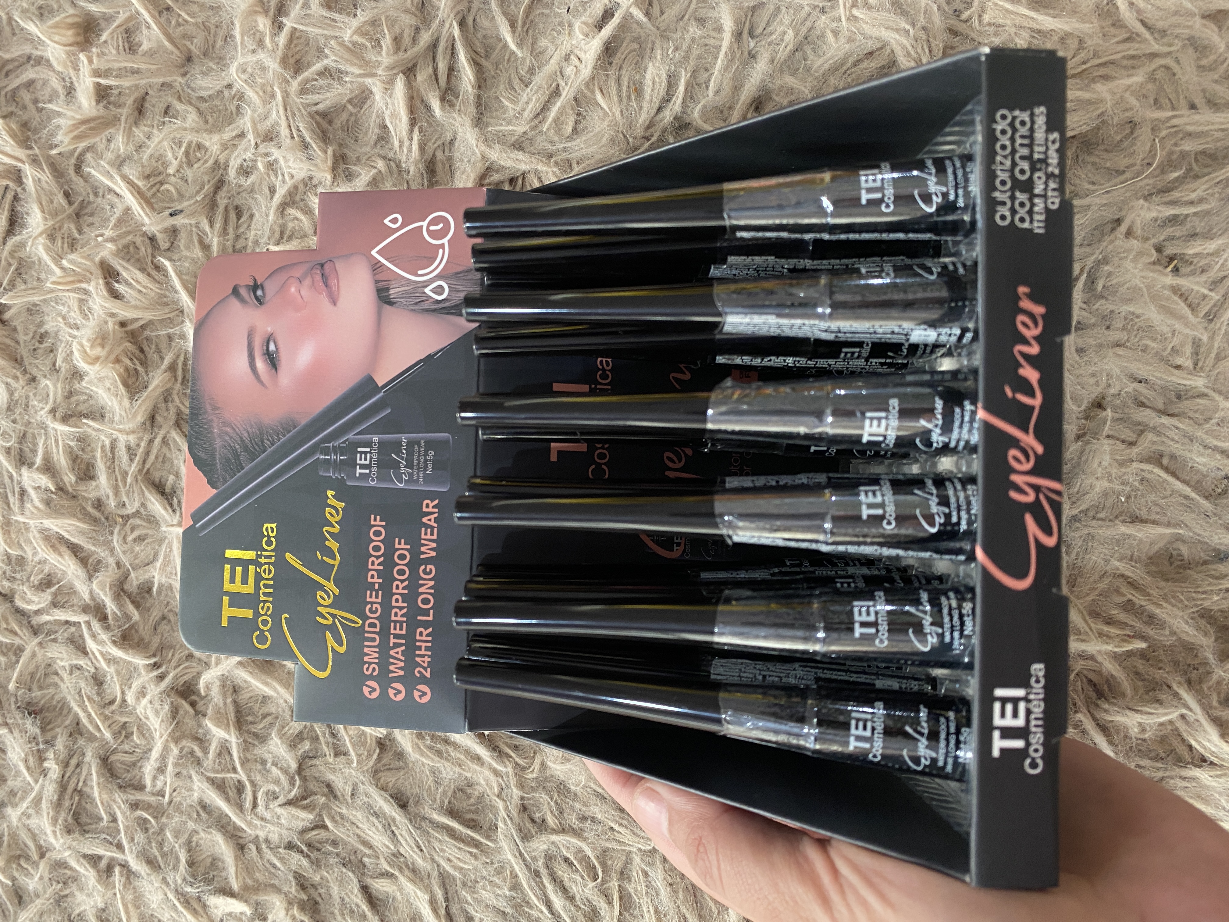 Delineador líquido Tei Cosmetica