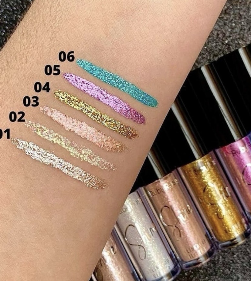 Delineador glitter Ruby Rose 💕