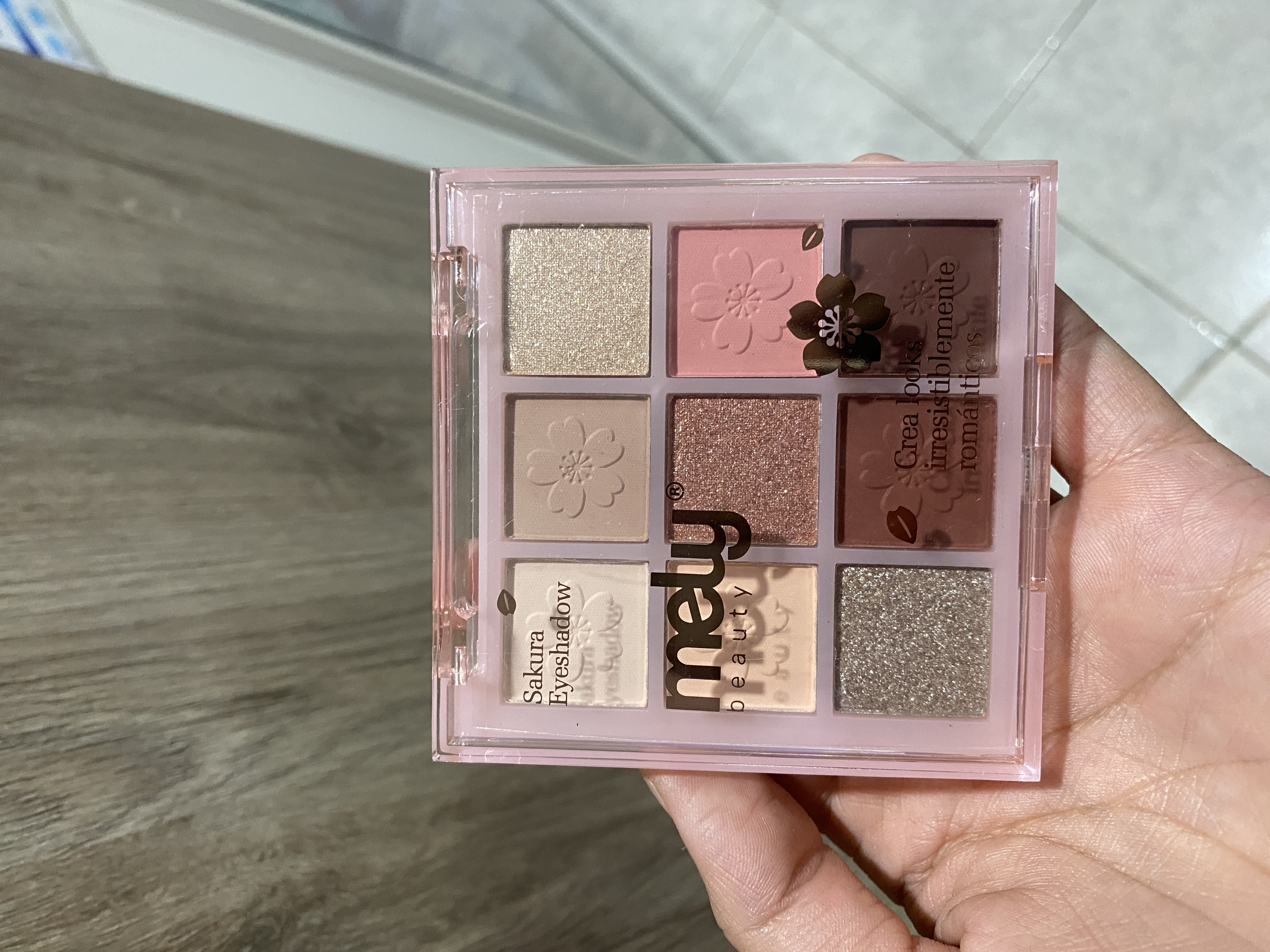 Paleta de sombras Sakura Mely 💗